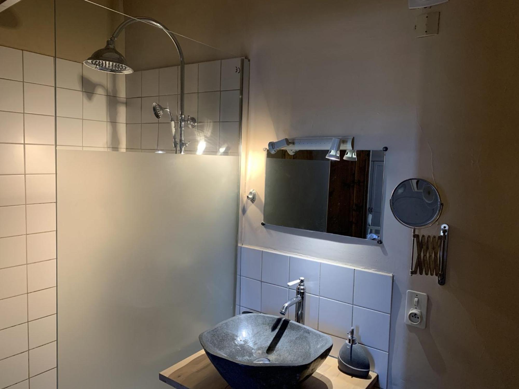 Chambres Et Table D'Hotes Au Brabo Mormoiron エクステリア 写真