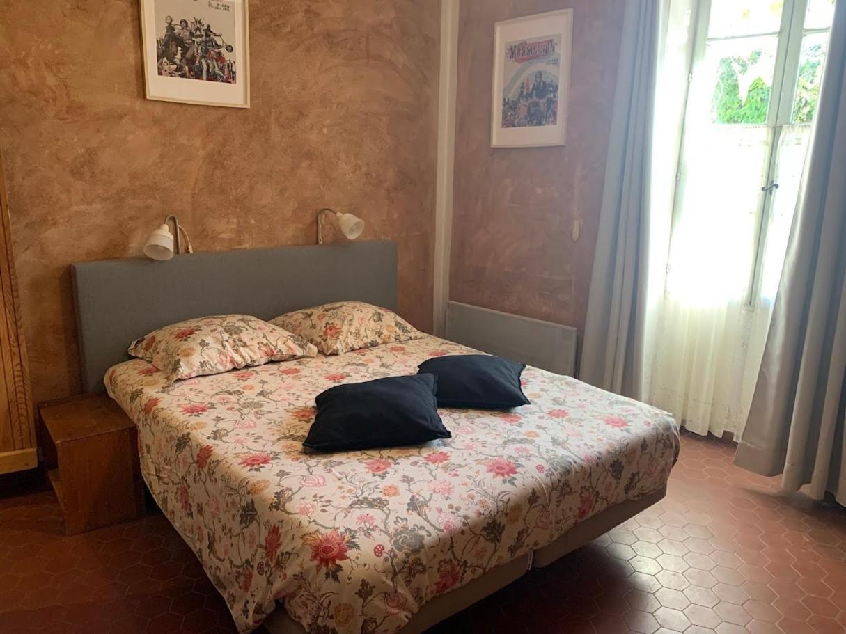 Chambres Et Table D'Hotes Au Brabo Mormoiron エクステリア 写真