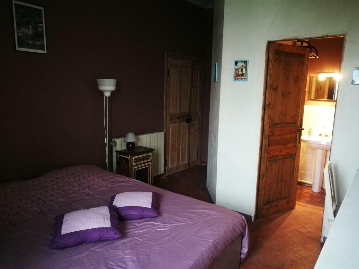 Chambres Et Table D'Hotes Au Brabo Mormoiron エクステリア 写真