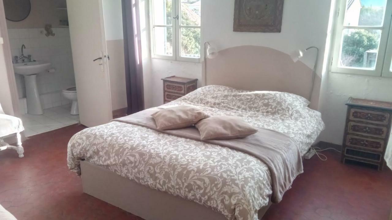 Chambres Et Table D'Hotes Au Brabo Mormoiron エクステリア 写真